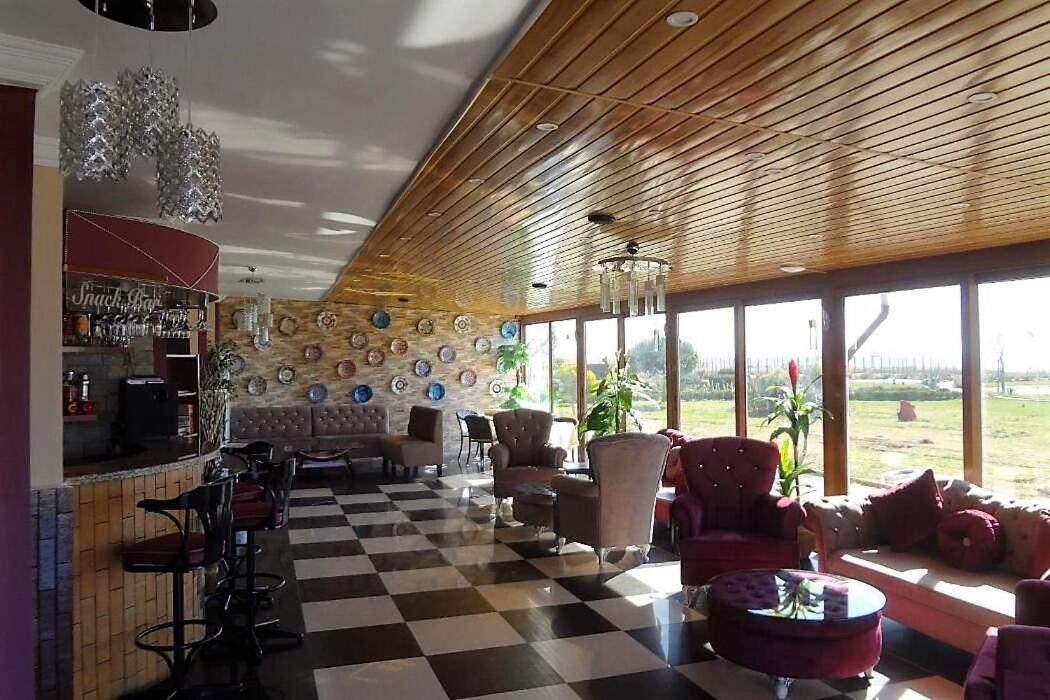 Linda Butik Otel Guemuelduer Izmir Eksteriør billede